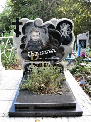 Детский памятник 03 — ritualum.ru